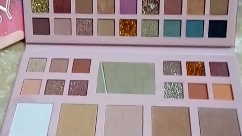 Best 👀 Eye glitter shades kit