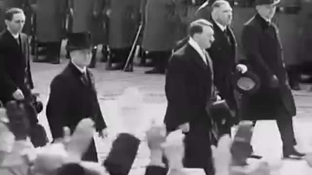 The Path to Nazi Genocide