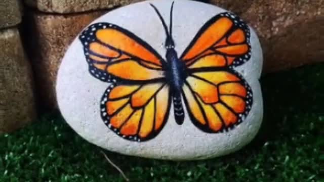 New Creative Floral Pebble Painting Ideas And Craft For Biggners