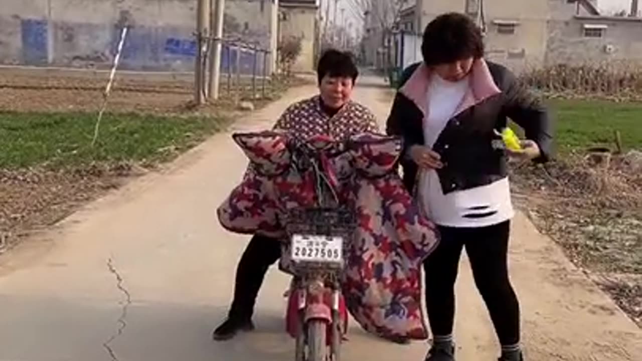Best Funny Videos 2022, Chinese Funny clips daily 2