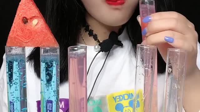 Asmr water drinking and eating