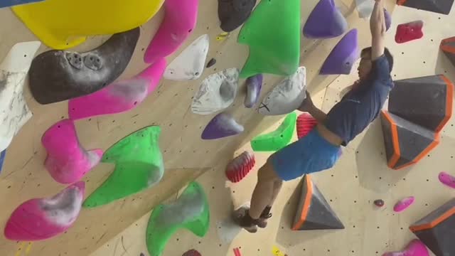 V5 at rock time, leaving a small tail at the end