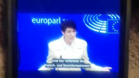 Christine Anderson blows up vax agenda