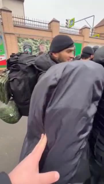 More videos from yesterday, chechan units heading to Ukraine