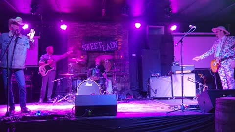 Sweet Lady "Ramblin Blues"