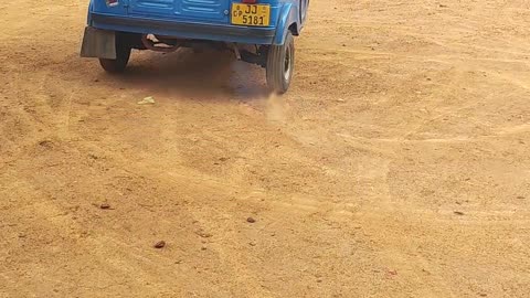Tuk tuk wheeling