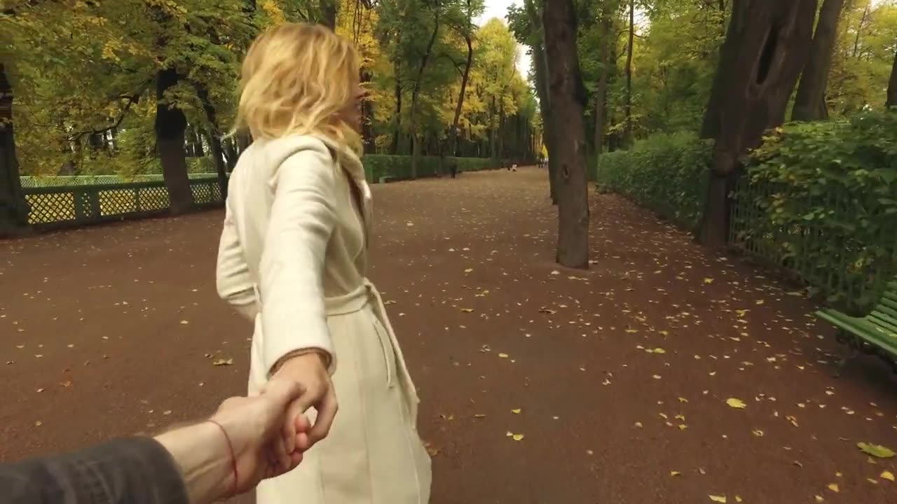 Mirror|The Jonathan Kleck Watch Video A GIANT STINGING INSECT FROM THE PIT