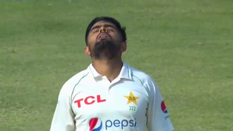 Babar asam happiness moment