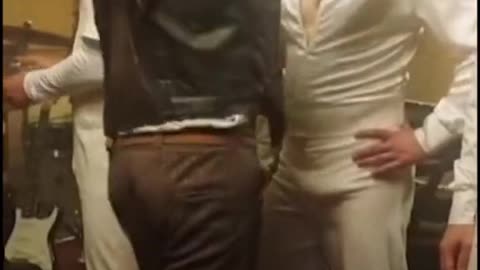The making of Stayin' Alive - Bee Gees parody. Sound recording in studio