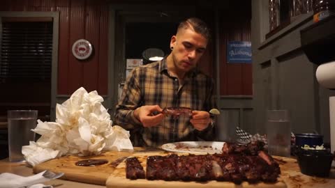 18lb BBQ RIB CHALLENGE IN PARIS!! Alabama BBQ - All you Can Eat Ribs | Camp 31 | Man Vs Food