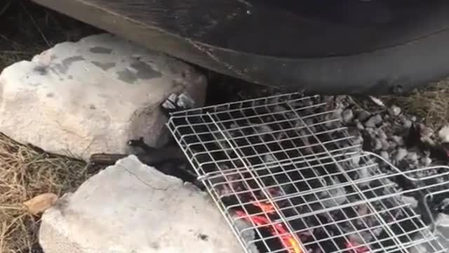 This car's exhaust pipe is too powerful, isn't it? Auto repair, auto repair