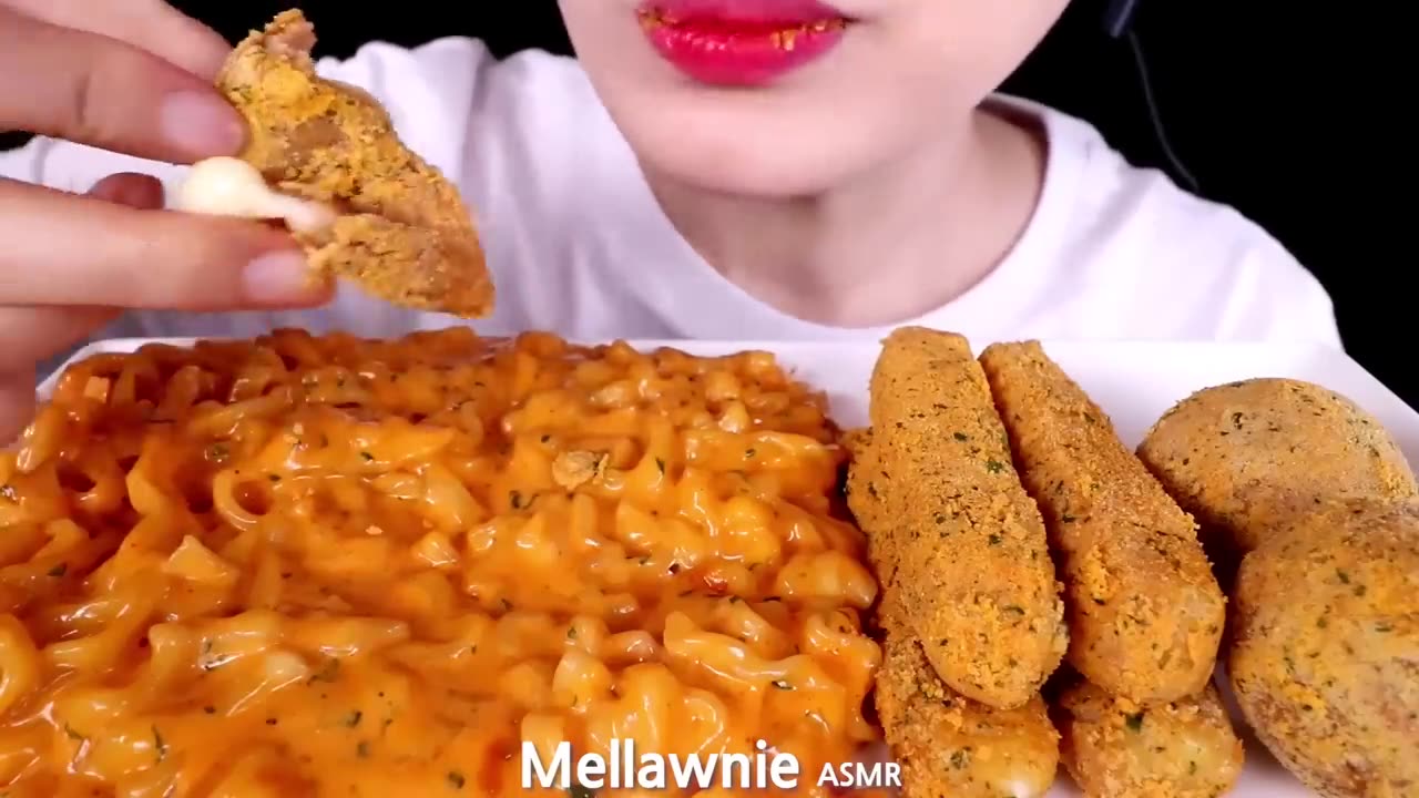 ASMR CHEESY CARBO FIRE NOODLES, CHEESE BALL, CHEESE STICKS 까르보불닭, 뿌링치즈볼, 치즈스틱EATING SOUNDS MUKBANG먹방