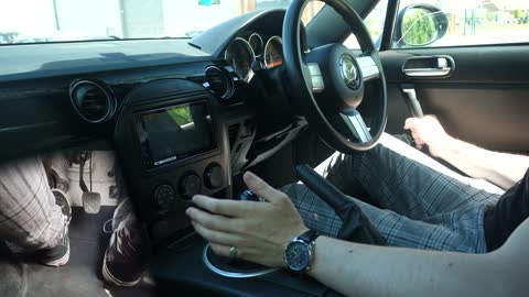 How To Drive a Manual Transmission Car