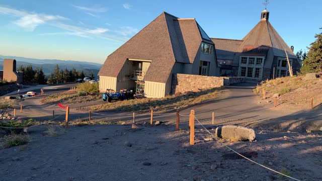 Oregon – Mount Hood – Admiring National Historic Landmark Timberline Lodge