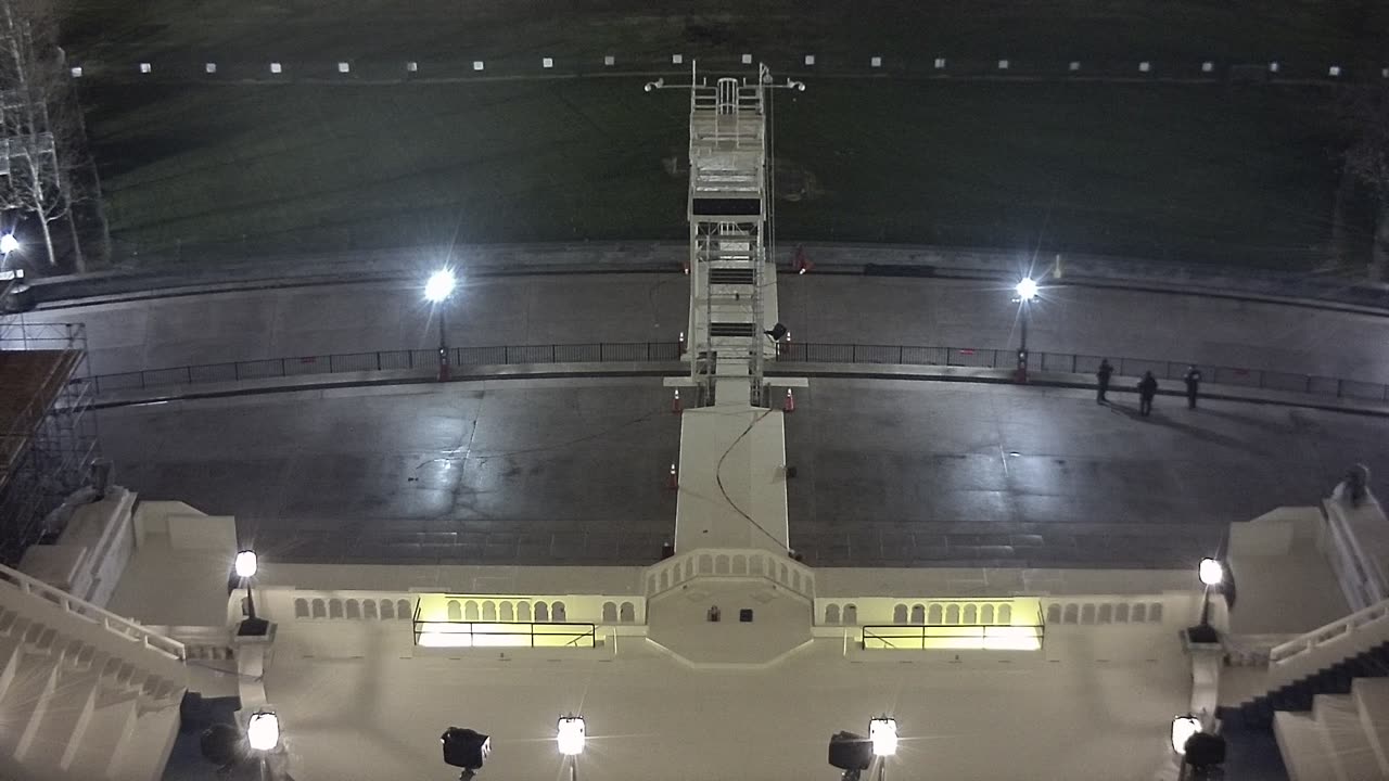 0944USCSRFWestRoof_2021-01-05_18h27min16s697ms.mp4