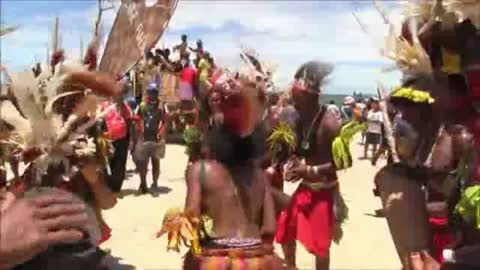 Papua-Nova Guiné UMA TERRA DE COSTUMES E