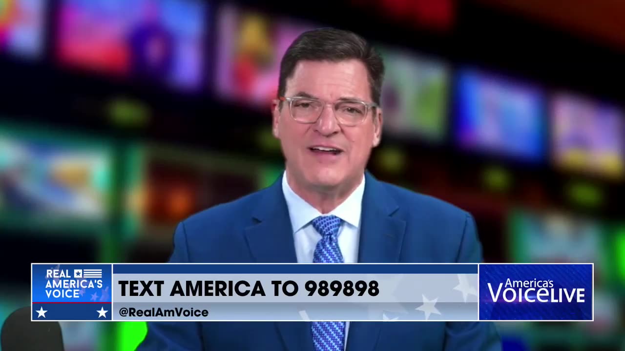 BILL BARS ILLEGAL FROM ELECTIONS