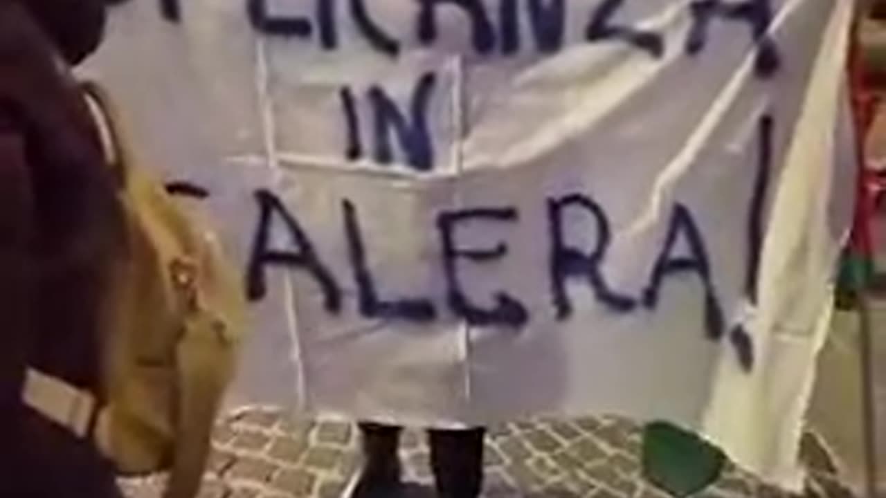 FORLÌ - “VIETATO L'INGRESSO DI MARIA G. PICCINELLI ALLA PRESENTAZIONE DEL LIBRO DI ROBERTO SPERANZA!!”