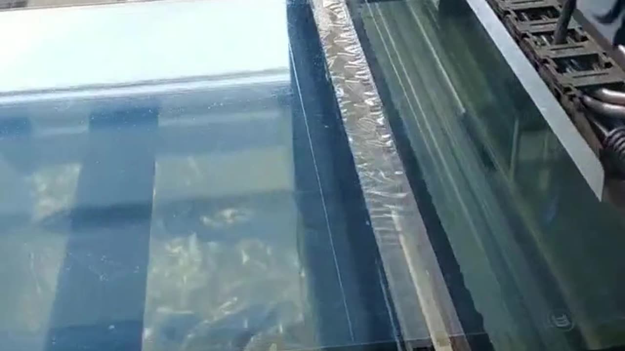 Glass Wrapping Machine