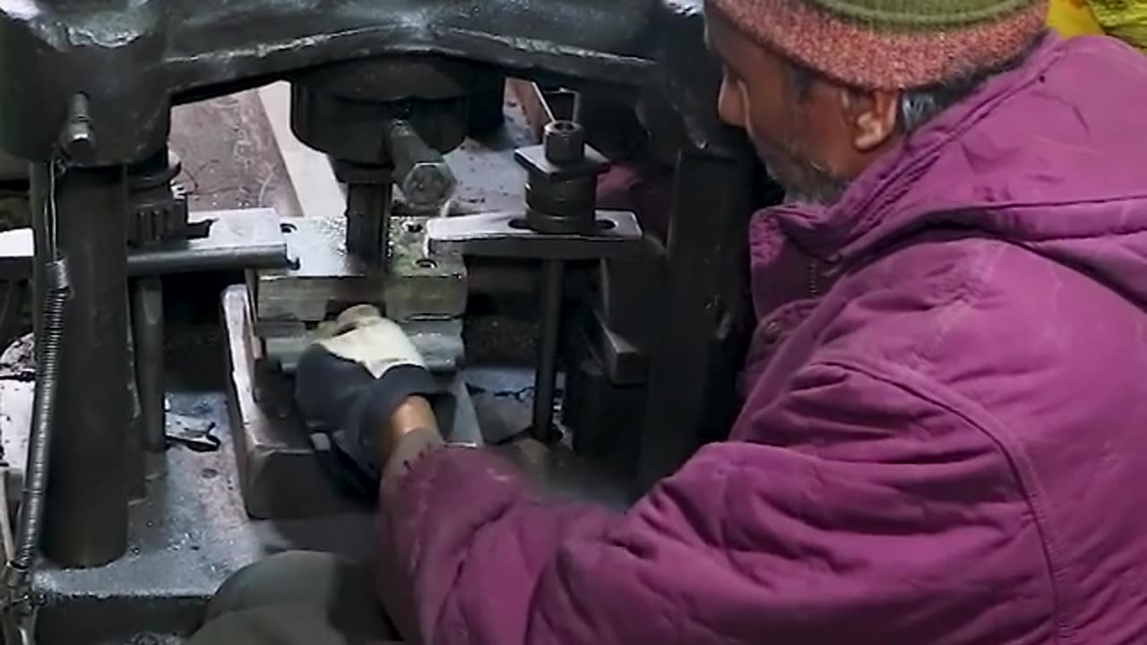 Full Lock manufacturing Video💦💦