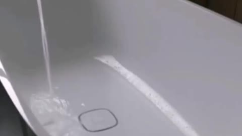 DE vs RU (Badewannen)