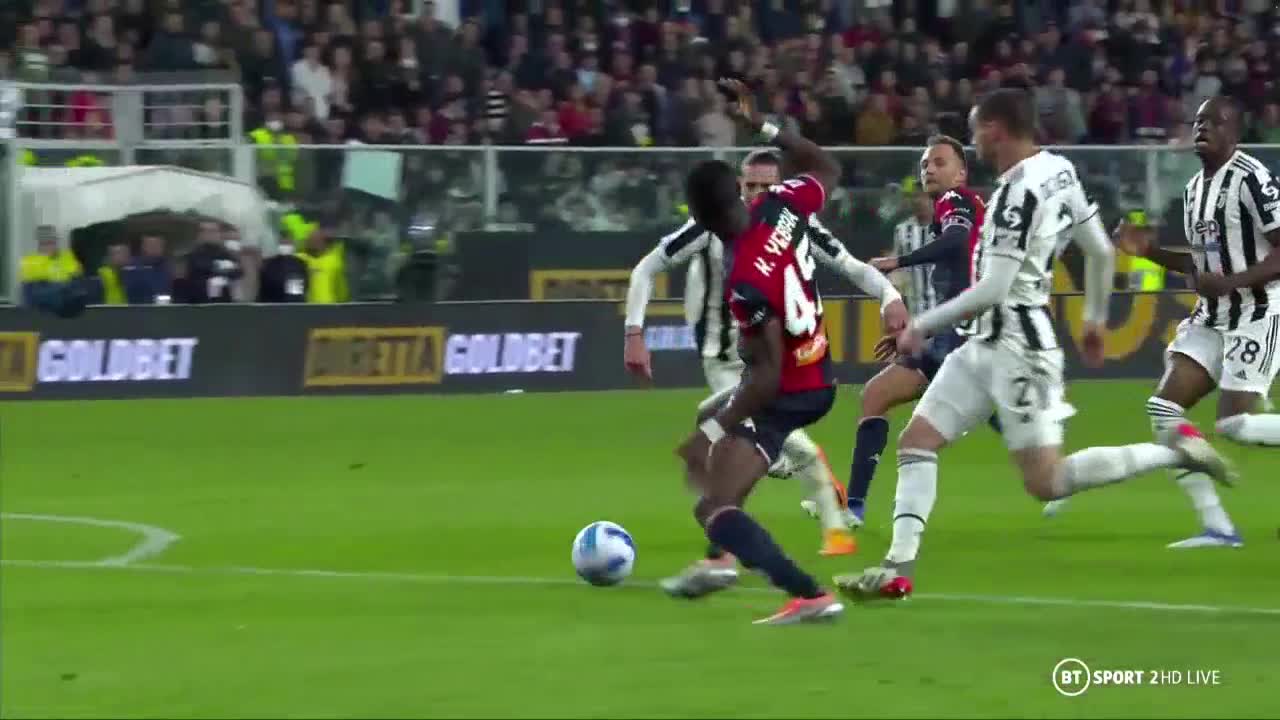 Italian-Serie-A-GENOA-vs-JUVENTUS