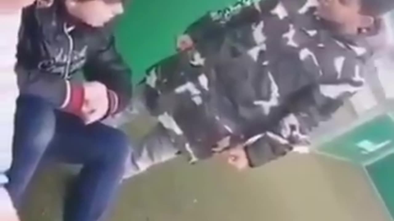 Group of muslims commit a racist attack on german kid