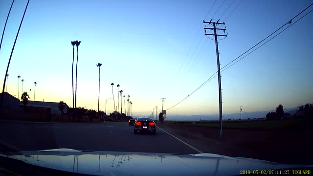 Prius smokes Mustang Shelby