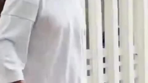 Varun Dhawan spotted at Hinduja Hospital #varundhawan #short