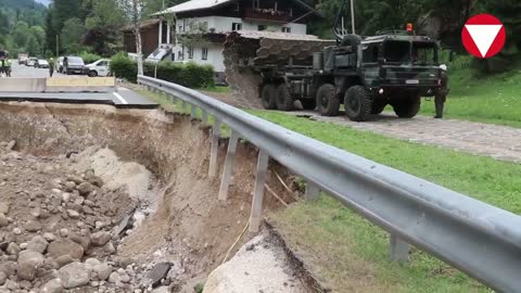 Most amazing top 10 Military Trucks in the World