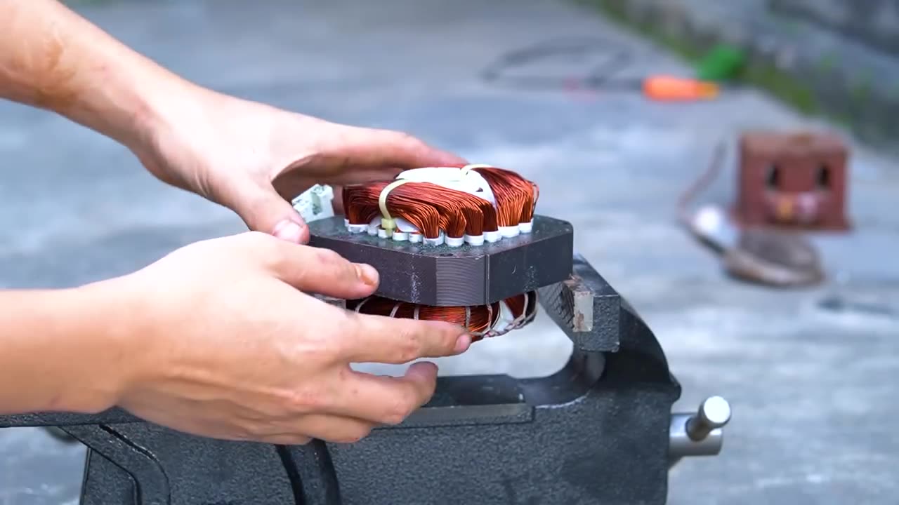 I turn fridge compressor into a welding machine new technology --- AF inventions / 55