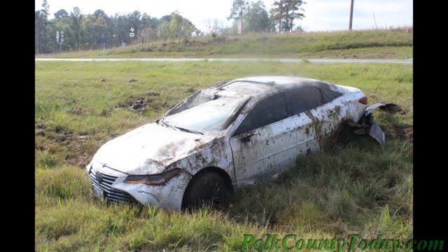 VEHICLES COLLIDE, 1 ROLLS, LIVINGSTON TEXAS, 12/21/22...