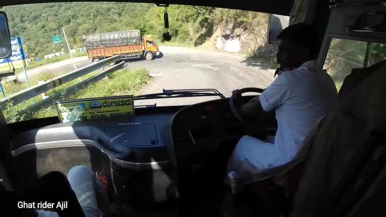 Volvo Bus Driver Showing inch Perfect Turning skills on Extreme Hairpin bends