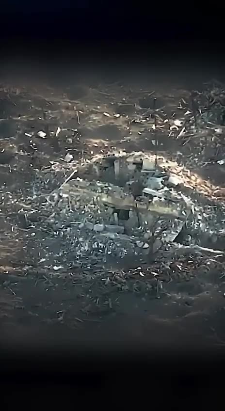 💥The work of a Ukrainian FPV drone with “uranium ammunition”.