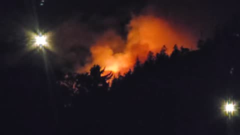Fire has JUMPED THE LAKE into North Kelowna
