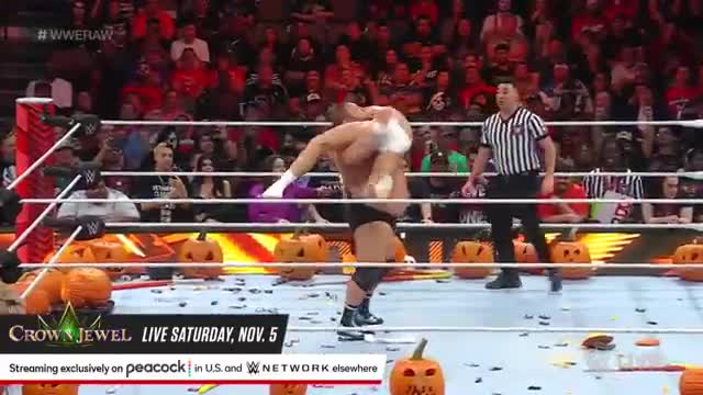 Bobby Lashley and Brock Lesnar get into a wild brawl: Raw, Oct. 17, 2022