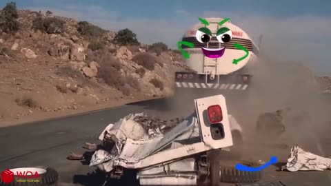 Big Trucks Crashing Into Cars | High Speed Car Chase