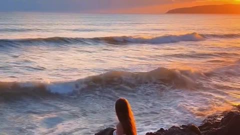 Watching the sea alone is also a quiet romance "