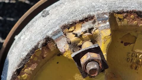 DISASTER STRIKES: WHEN THE WHEELS FALL OFF YOUR TRAILER