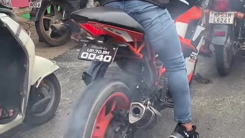 KTM RC200 BIKE STUNTS