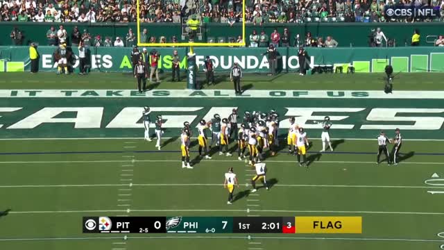 the ref didn't even know what to say 😭