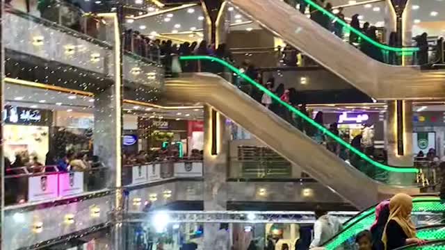 مركز الشلال التجاري