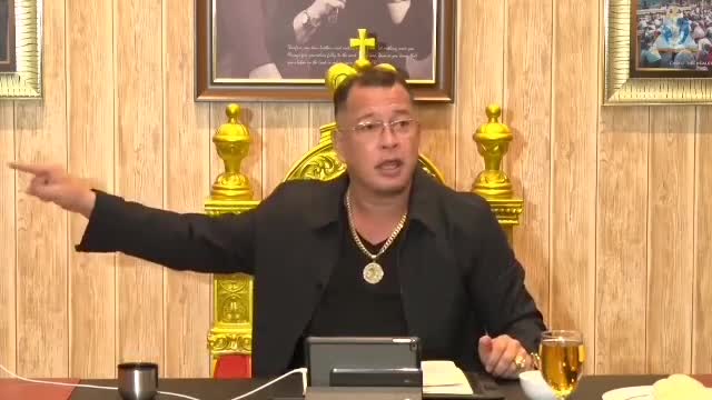 Filipino Priest against COVID Vaccine