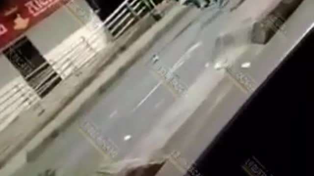 Videos: 2 violentas riñas en Bucaramanga.