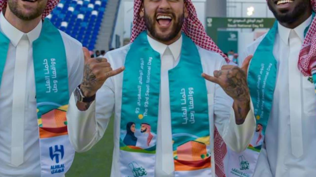 Neymarjr Dance in Saudi national Dress