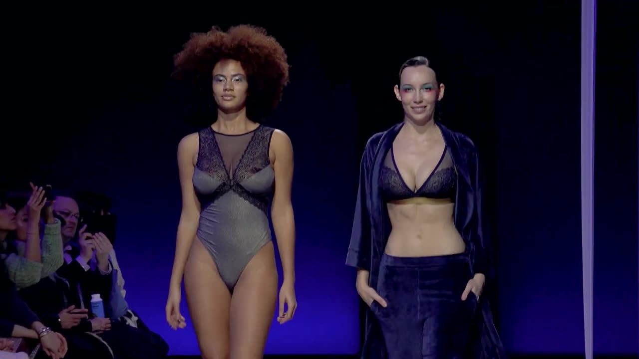 Lighting Colors Show Lingerie 2023