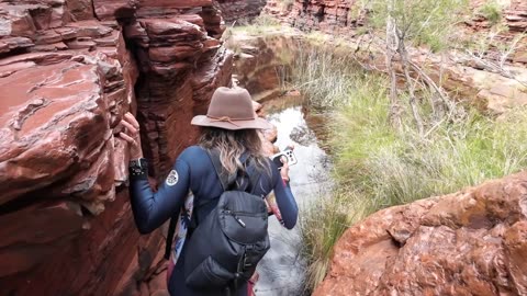 KARIJINI NATIONAL PARK PART 2 😍 AUSTRALIA’S BEST HIKE?? | KERMITS POOL | JOFFRE GORGE