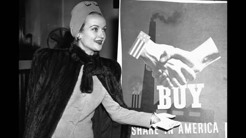 1942: Carole Lombard sold $2 million worth of WWII defense bonds in Indianapolis