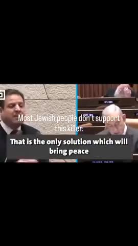 ＂He Is a Killer＂ ＂You Benjamin Netanyahu＂ ＂Most Jewish people don't support this killer.＂