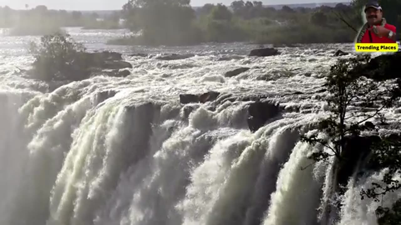 Awe-Inspiring Wonder: Victoria Falls, Zimbabwe, Trending Places to see in 2023